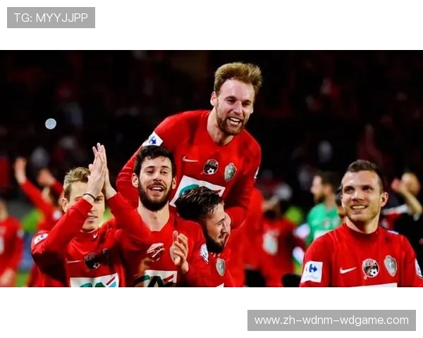 红色意甲球队：那些带有红色队服的知名俱乐部